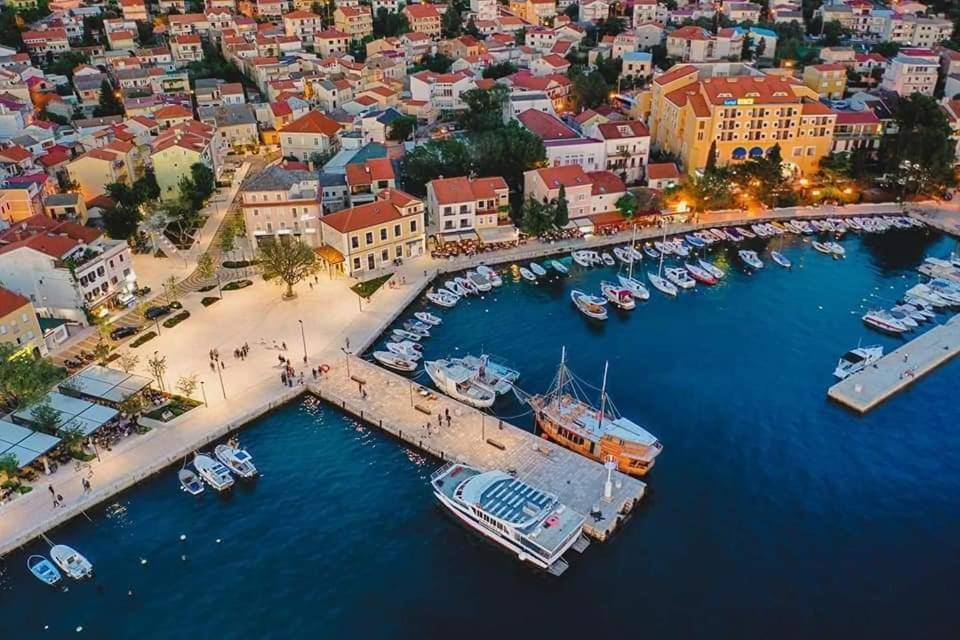 Apartments Adriatic 3 Селце Экстерьер фото