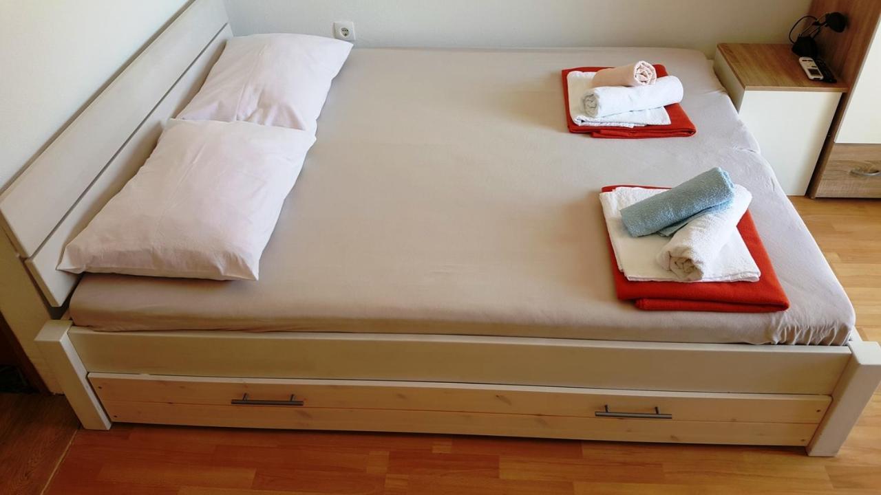 Apartments Adriatic 3 Селце Номер фото